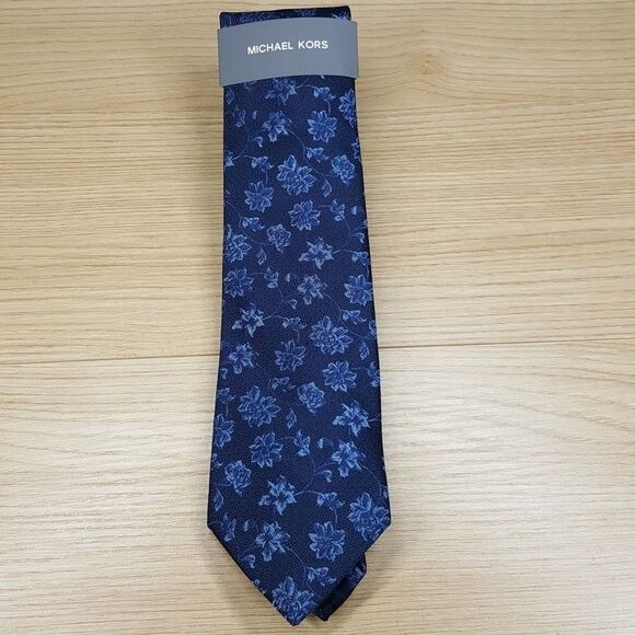 MICHAEL KORS Mens Neck Tie Navy Blue Floral Pointed Classic Silk Blend - Picture 2 of 6